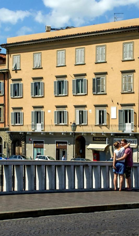 Апартаменты La Garconniere Di Garibaldi Пиза Экстерьер фото